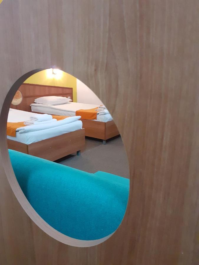 Hotel Les Razgrad 外观 照片